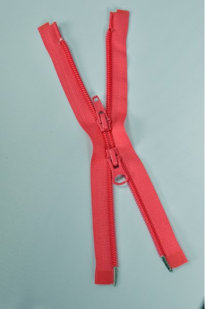 ZIP024  2號拉鏈  雙頭開尾拉鏈款式   雙頭聚酯牙拉鏈款式   拉鏈款式   不設單獨拉鍊訂購 後面照